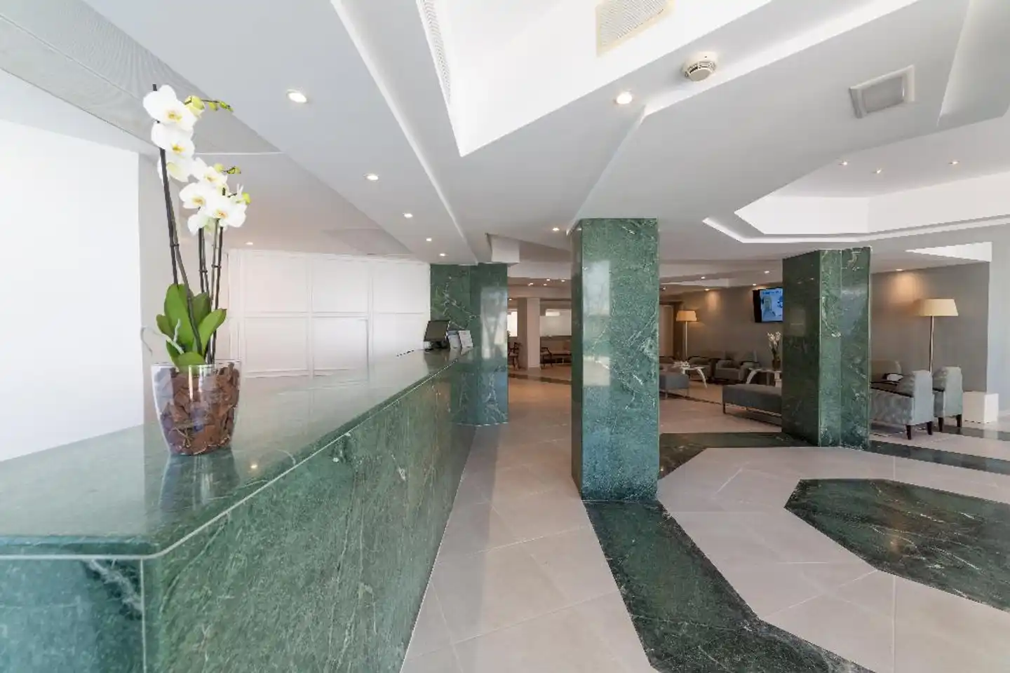 Casa Vida Lobby