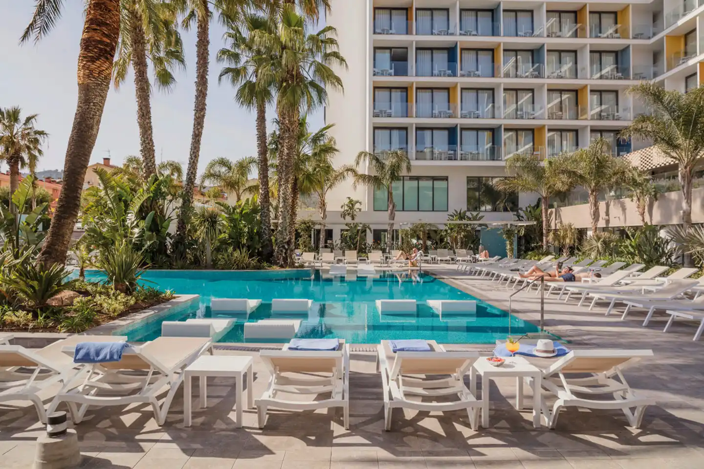 AQUA Hotel Silhouette & Spa Pool