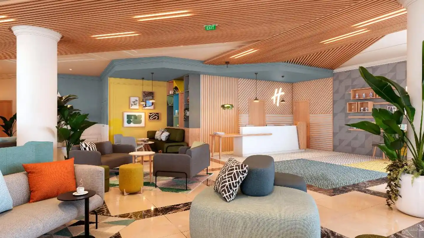 Holiday Inn Algarve Albufeira Lobby