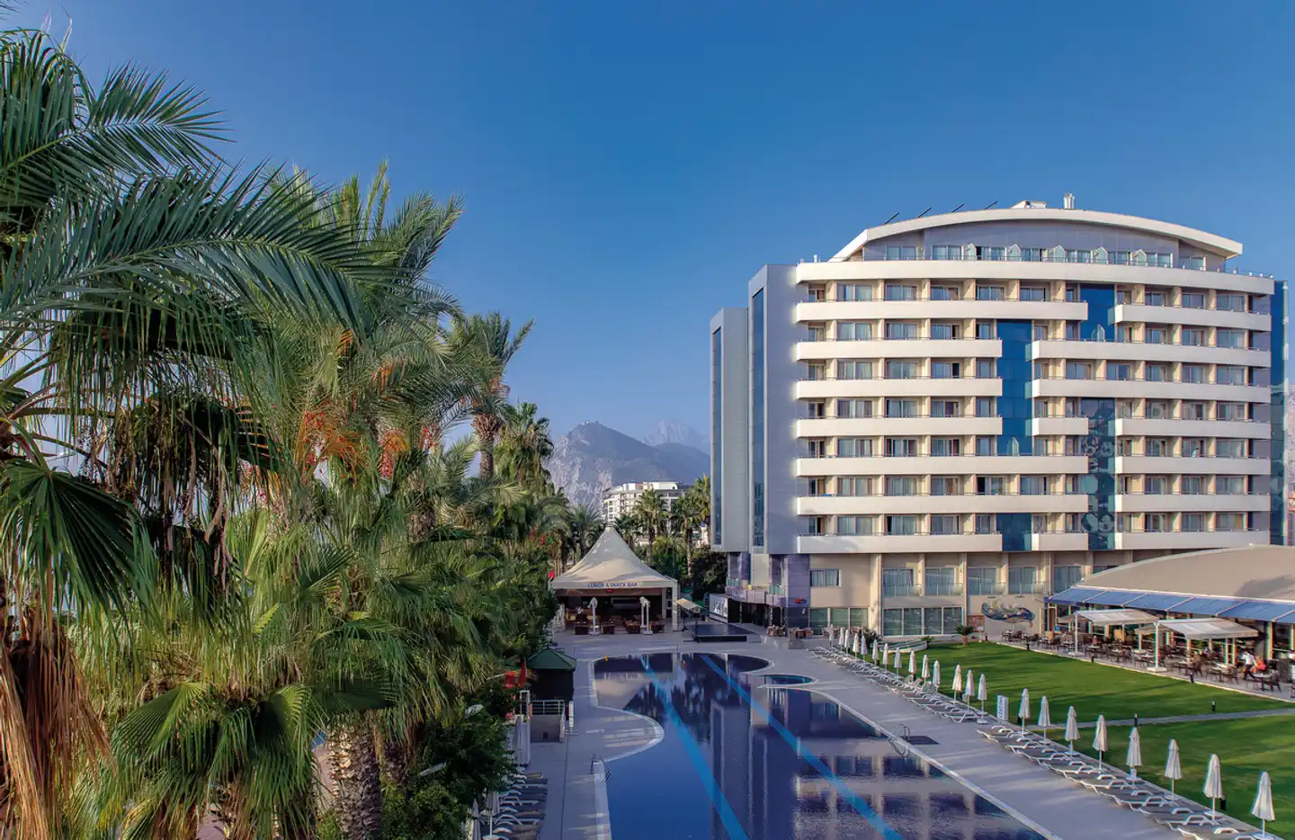 Porto Bello Hotel Aussenansicht