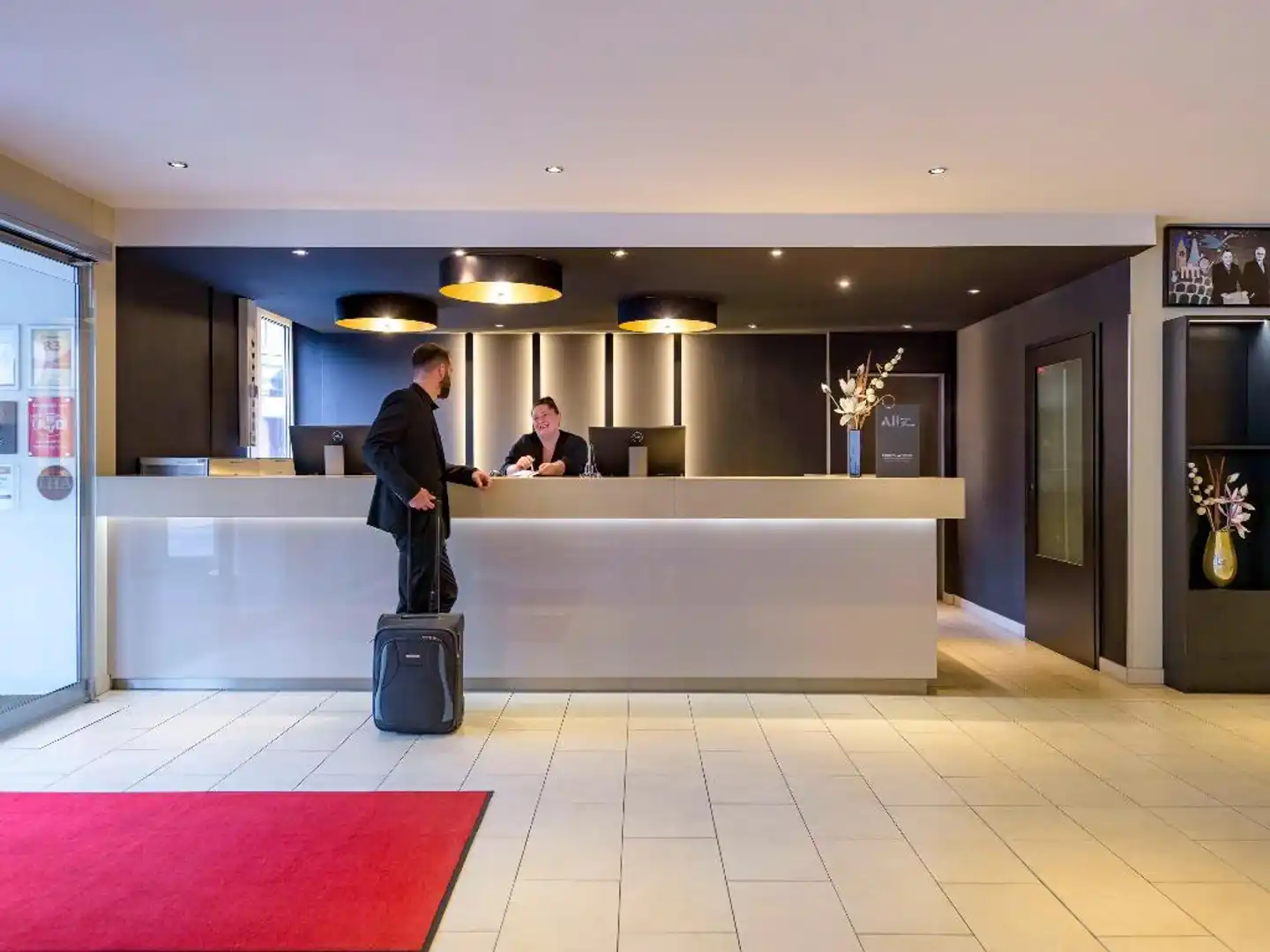Mercure Hotel Duisburg City Lobby
