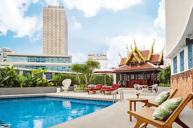 Montien Hotel Surawong Bangkok Pool