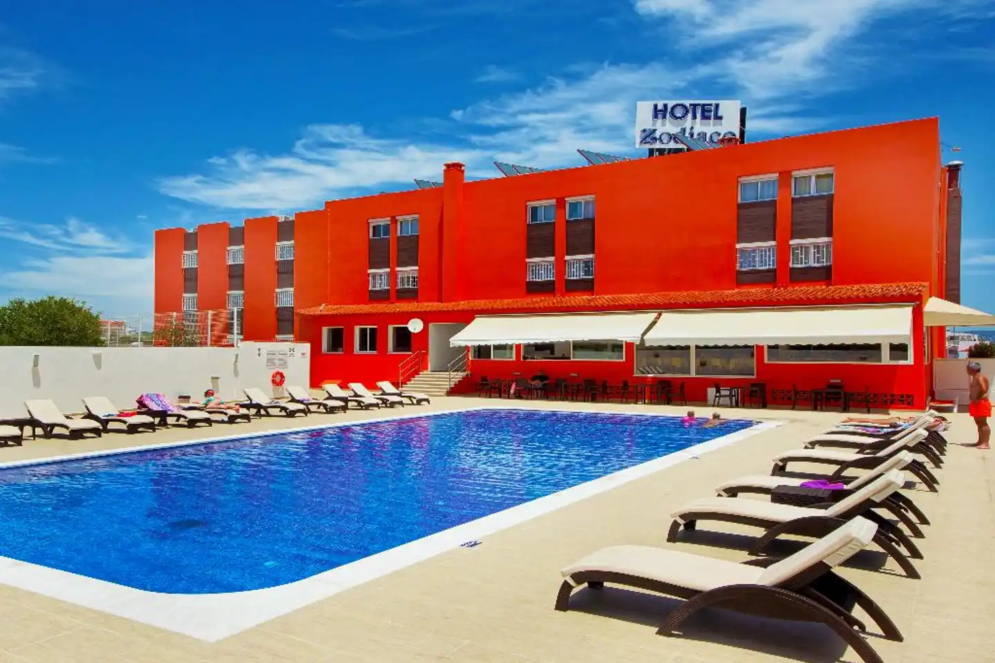 Zodiaco Pool
