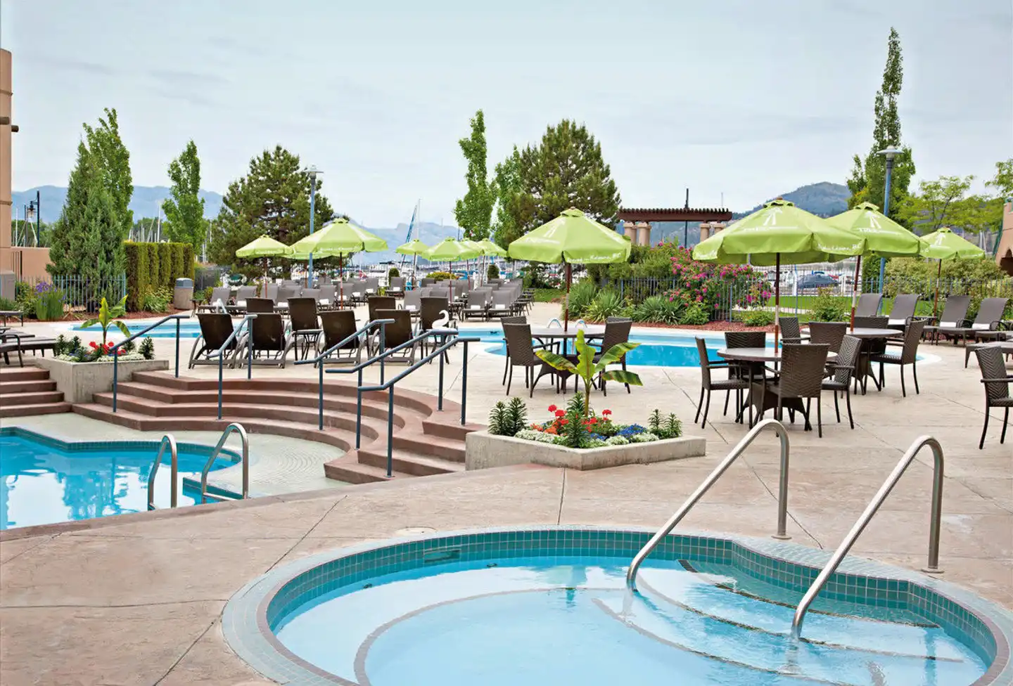Delta Hotels by Marriott Grand Okanagan Resort Pool