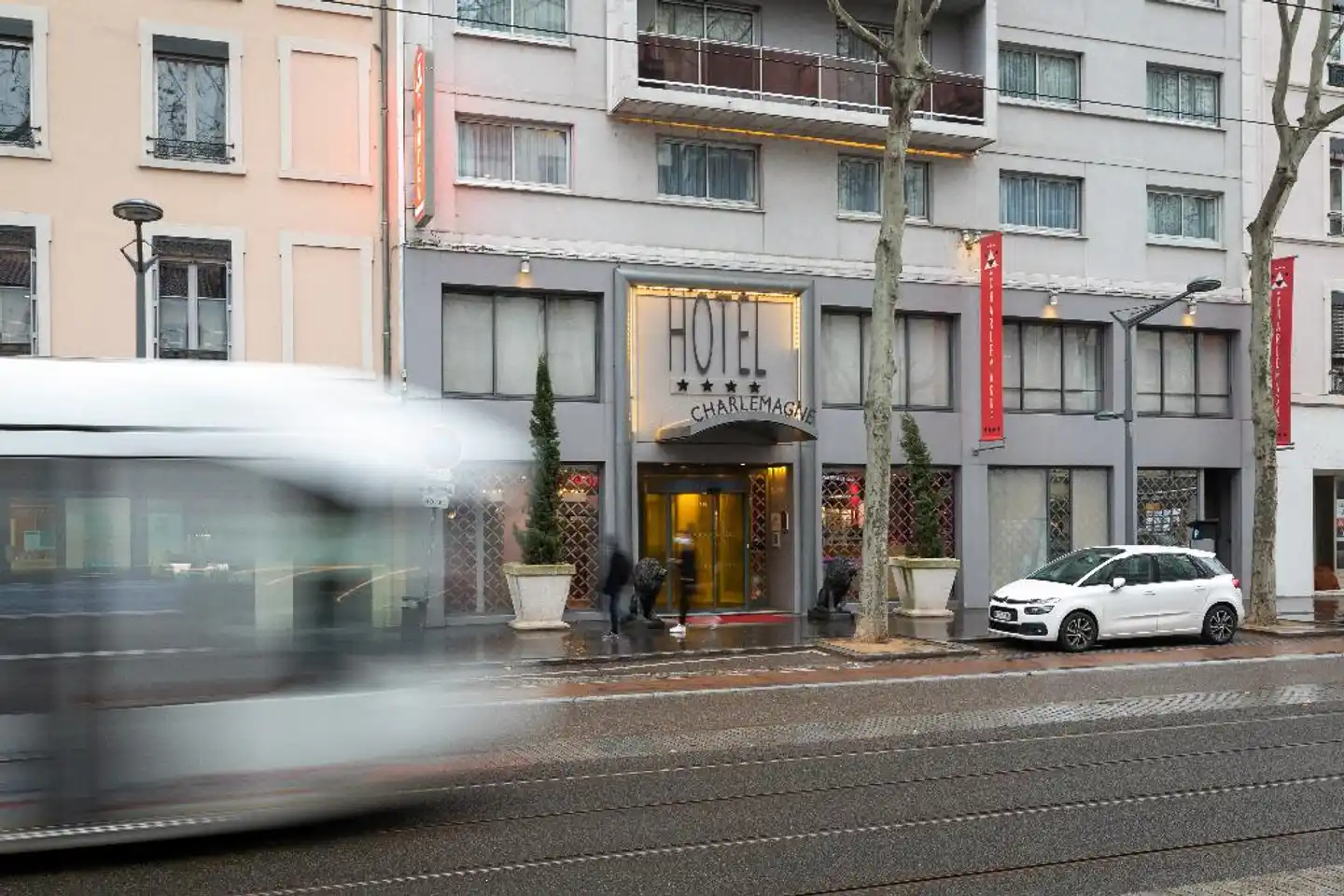 Hotel Charlemagne Aussenansicht