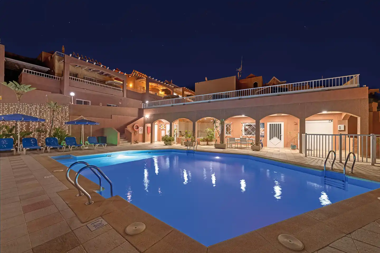 Villas Monte Solana by LIVVO Pool