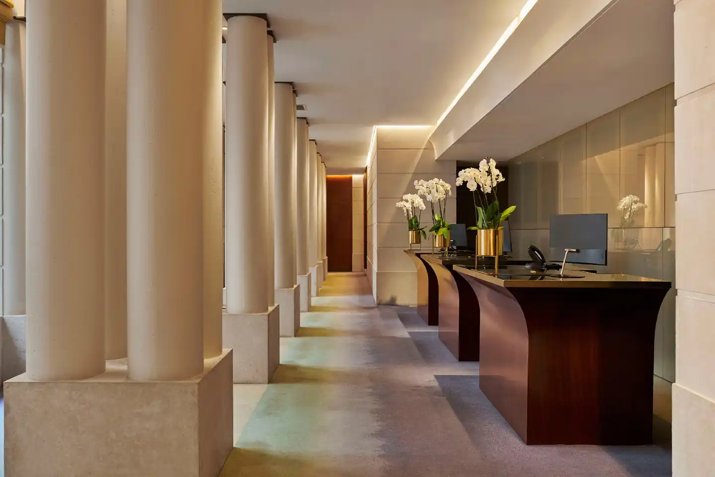 Park Hyatt Paris-Vendôme Lobby