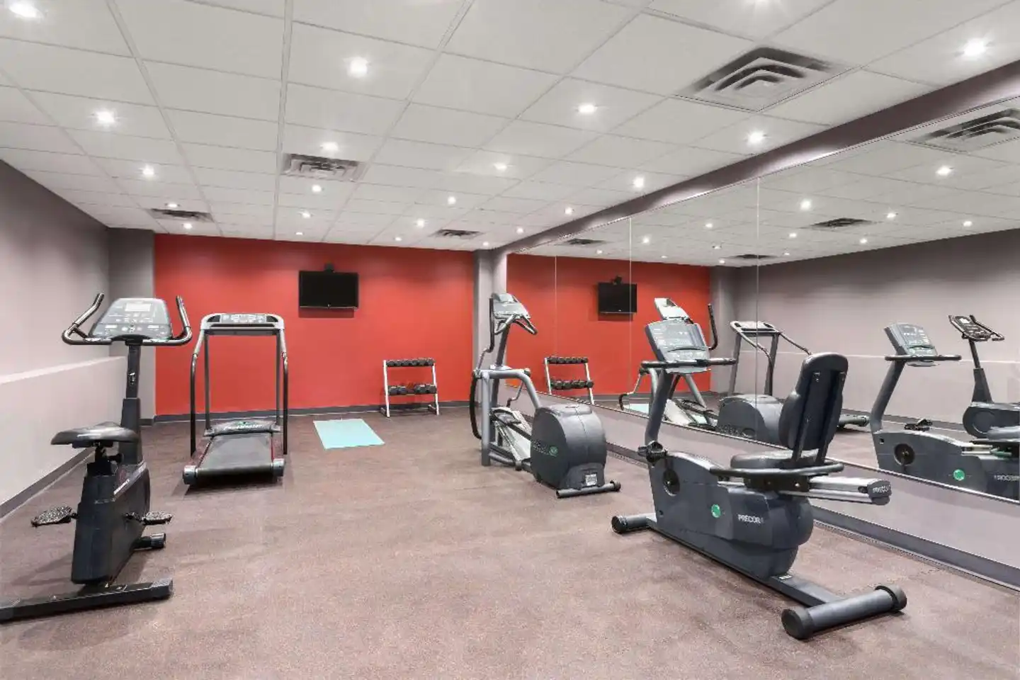 Days Inn by Wyndham Ottawa Sport und Entertainment