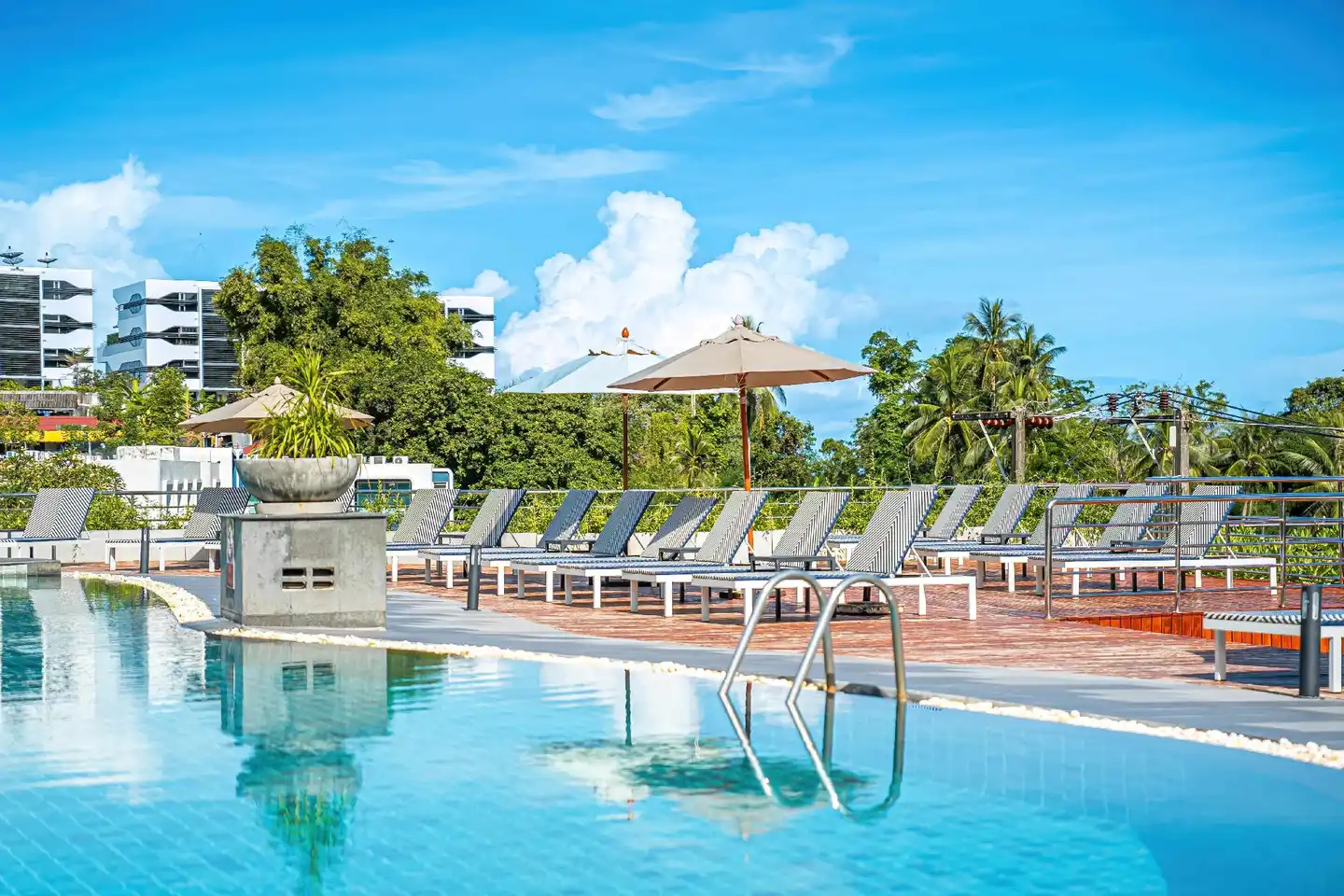 Orchidacea Resort Pool