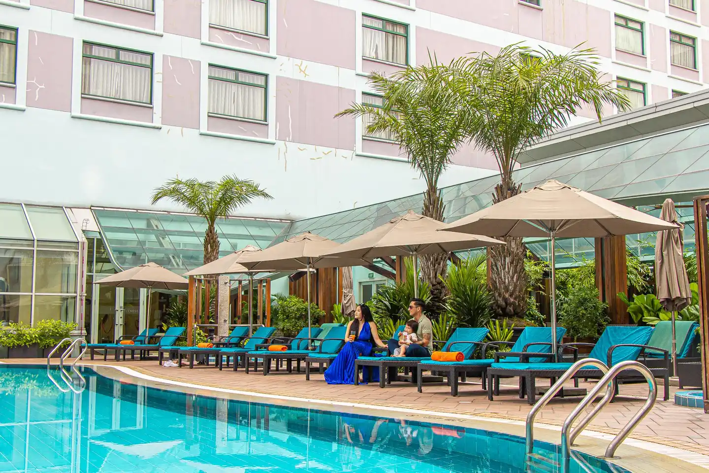Sheraton Saigon Hotel & Towers Pool