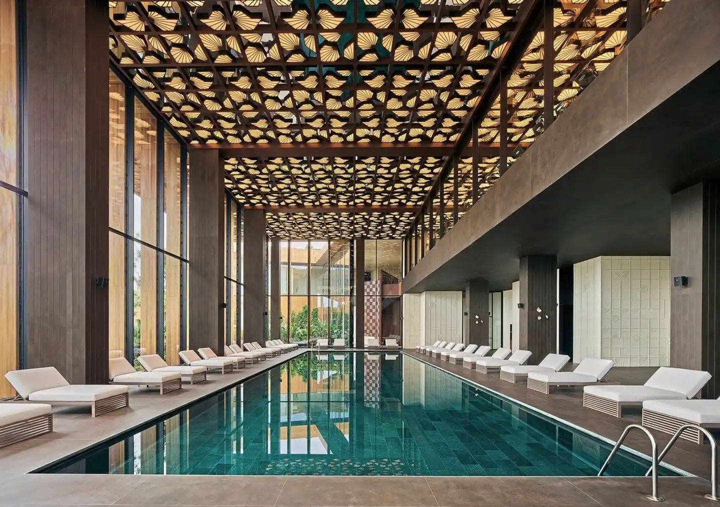 Maxx Royal Bodrum Resort Hallenbad