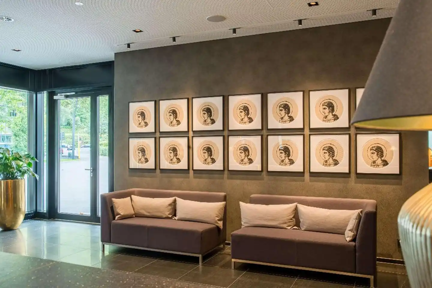 Best Western Premier Central Hotel Leonhard Lobby