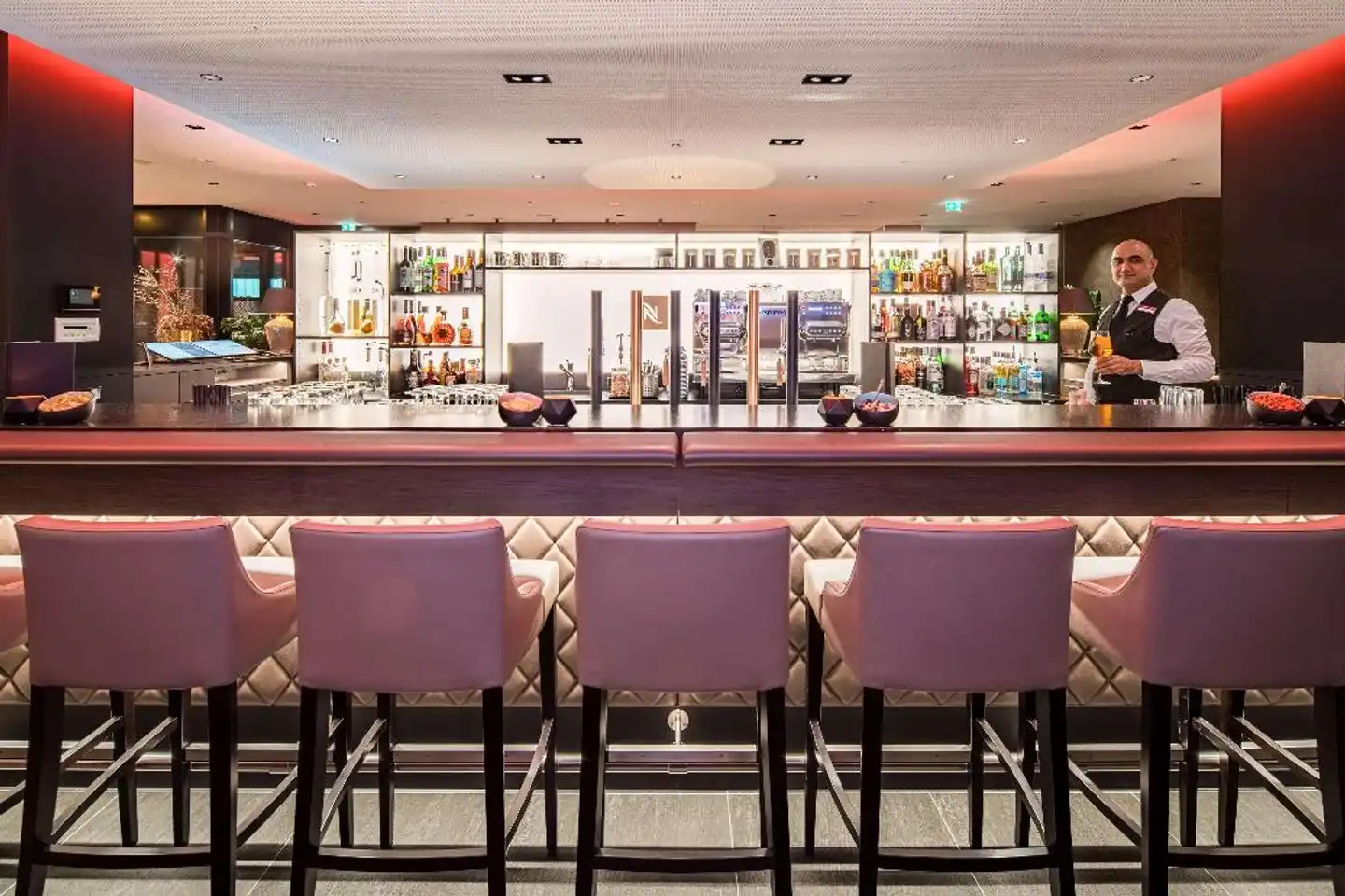 Best Western Premier Central Hotel Leonhard Bar