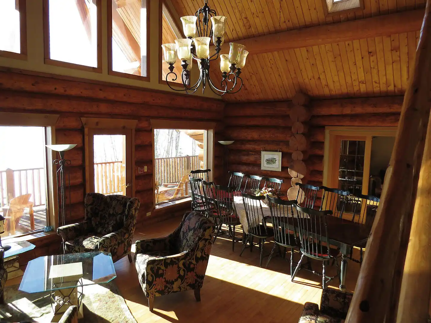 Inn on the Lake Bar
