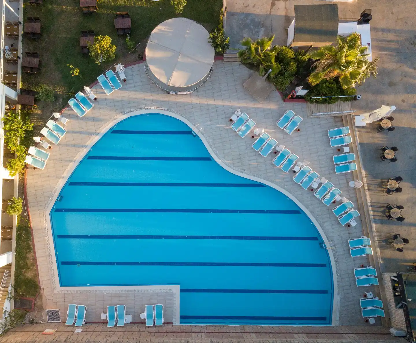 Armas Gul Beach Terrasse