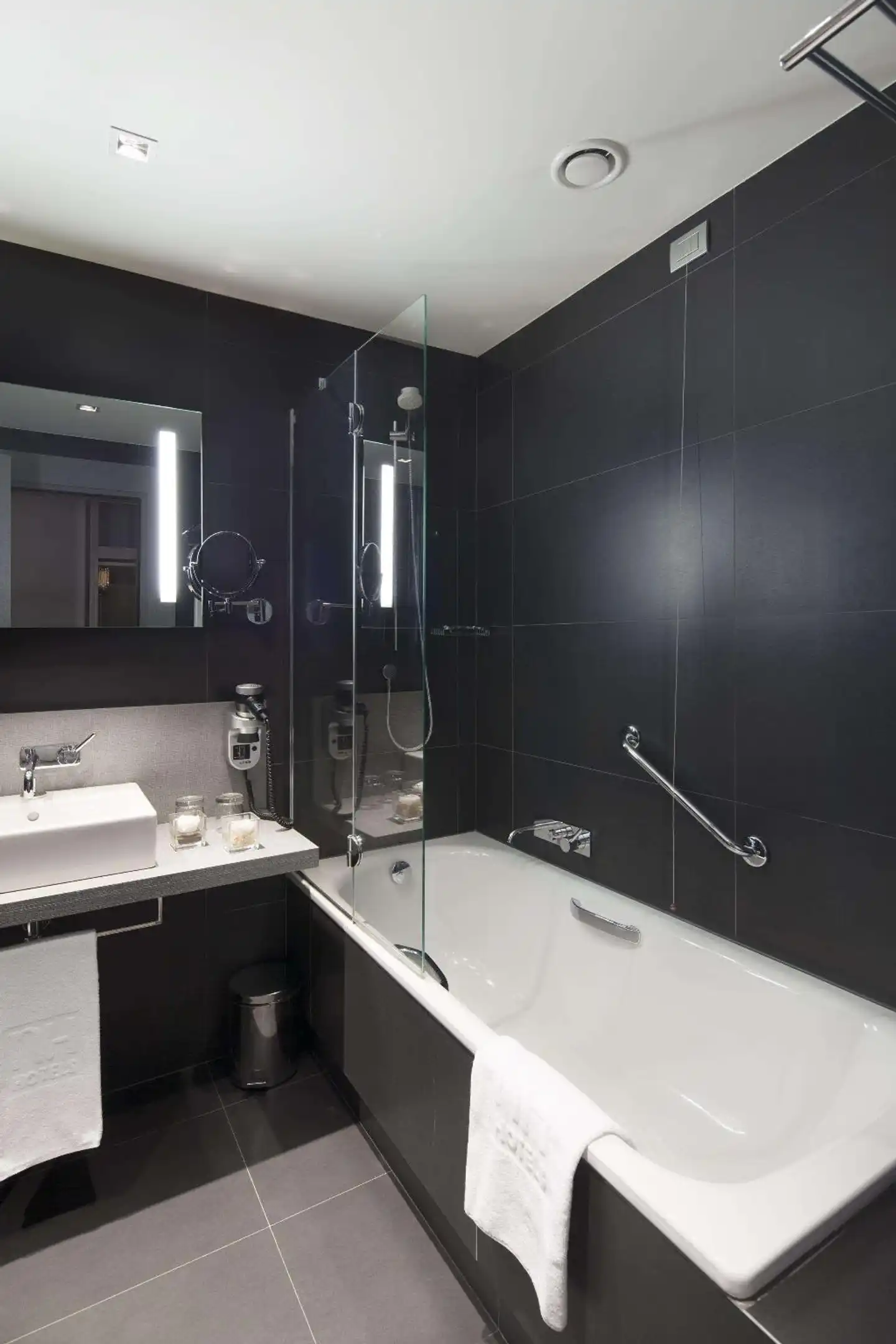 NH Firenze Badezimmer
