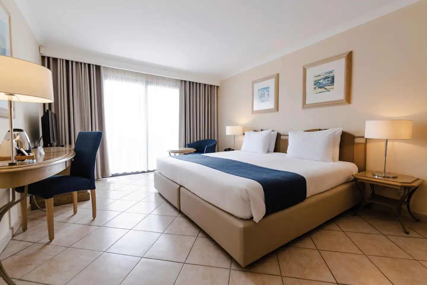 Maritim Antonine Hotel & Spa Wohnbeispiel