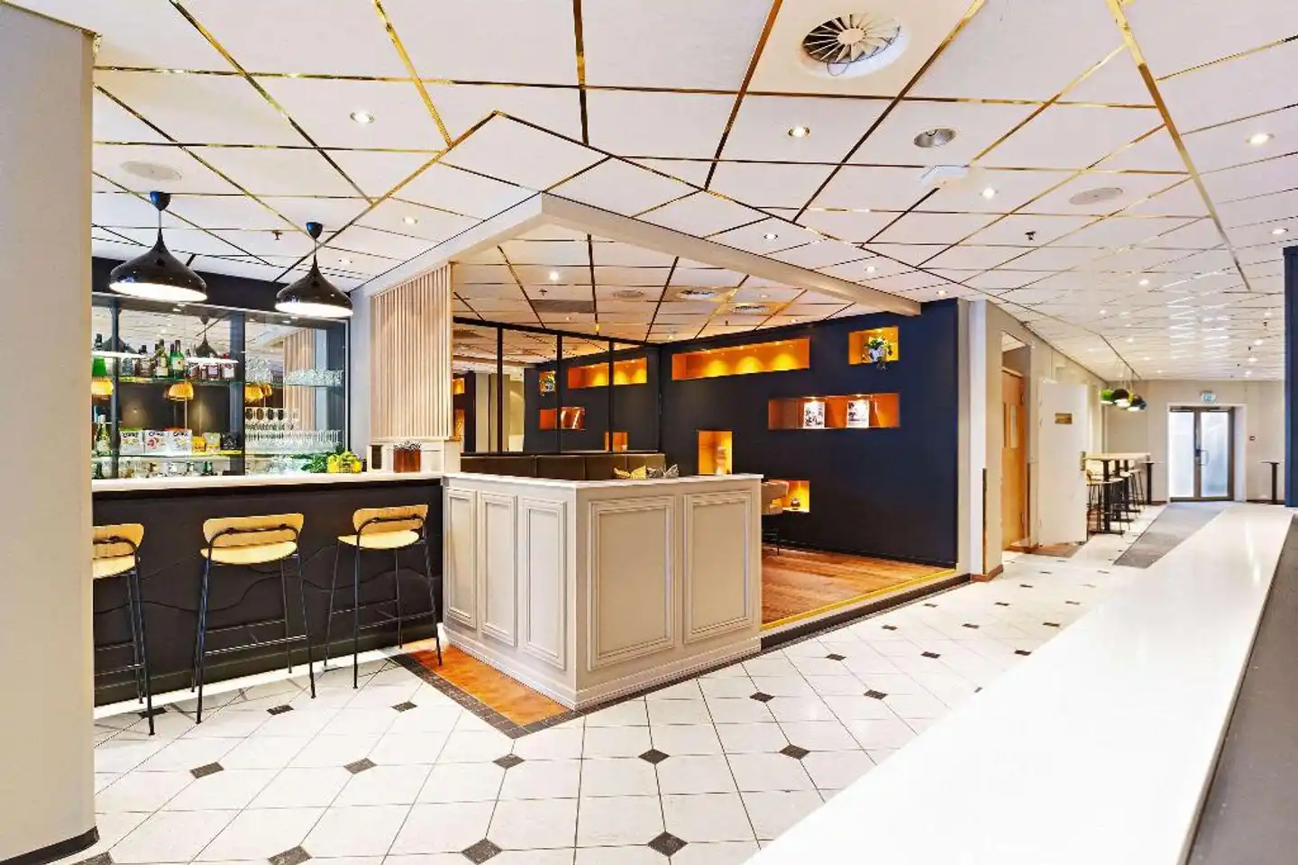 Quality Hotel Augustin Modellaufnahme