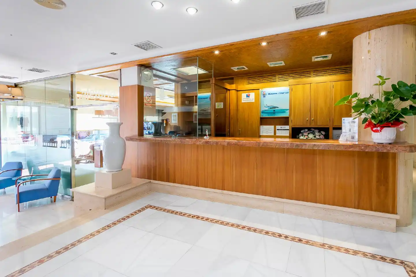 Duquesa Playa Lobby