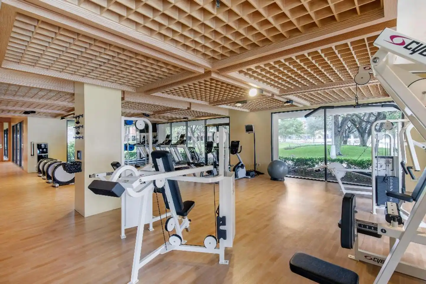 Omni Mandalay at Las Colinas Sport und Entertainment