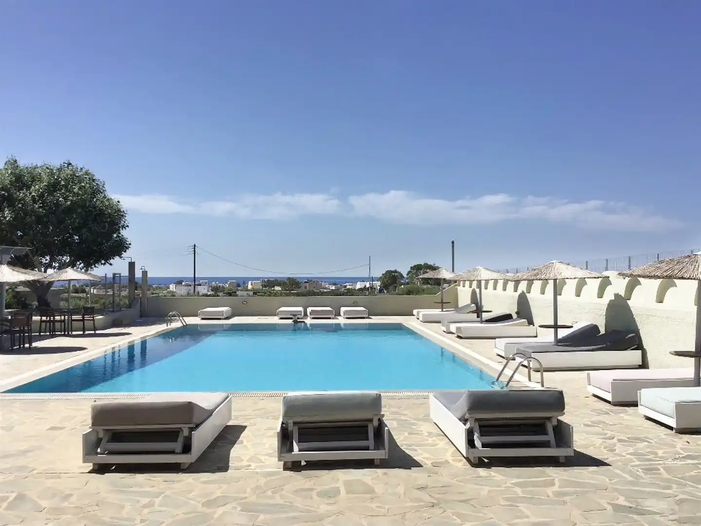 Thera Mare Pool
