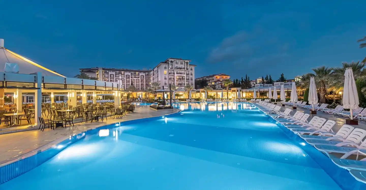 Sunis Elita Beach Resort Hotel & Spa Pool