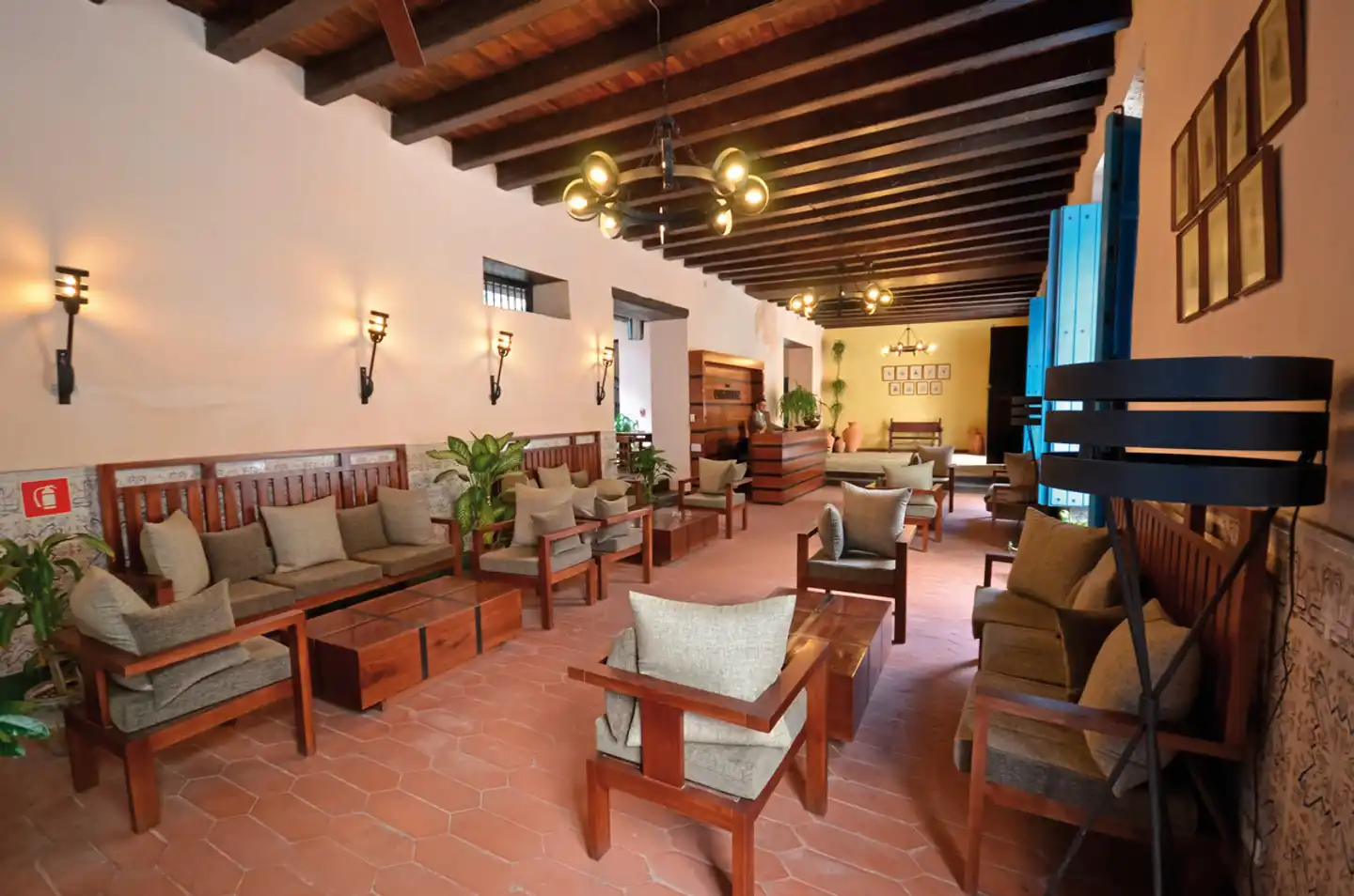 El Comendador Lobby