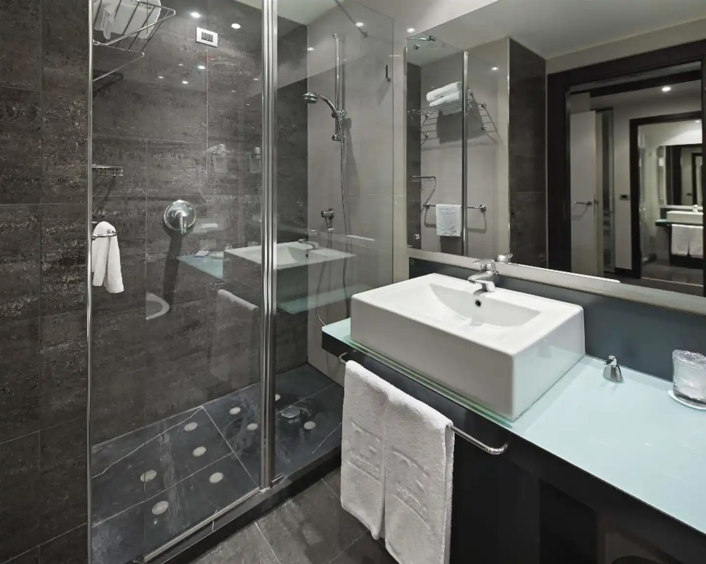 NH Venezia Laguna Palace Badezimmer