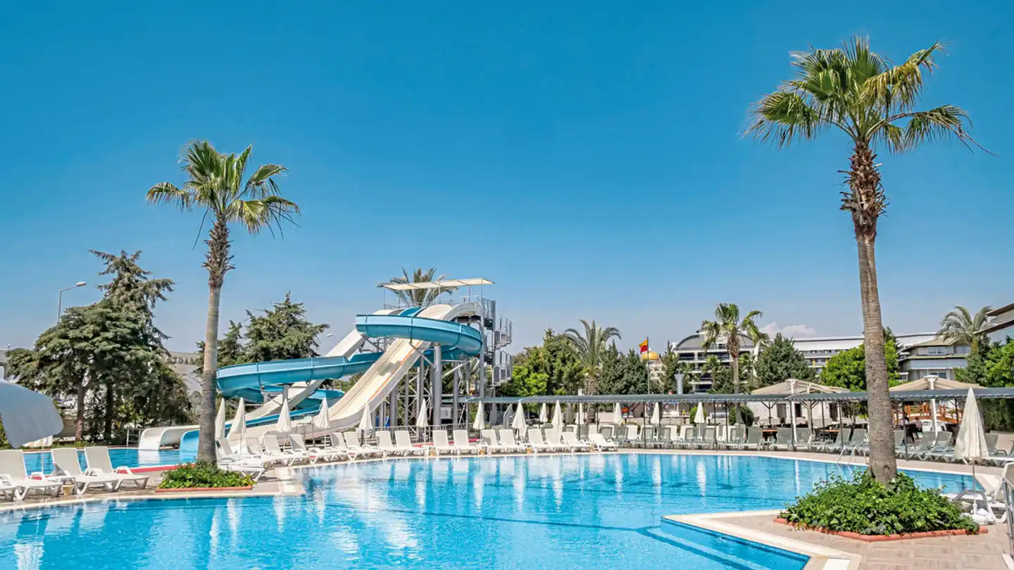 Aydinbey Gold Dreams Pool