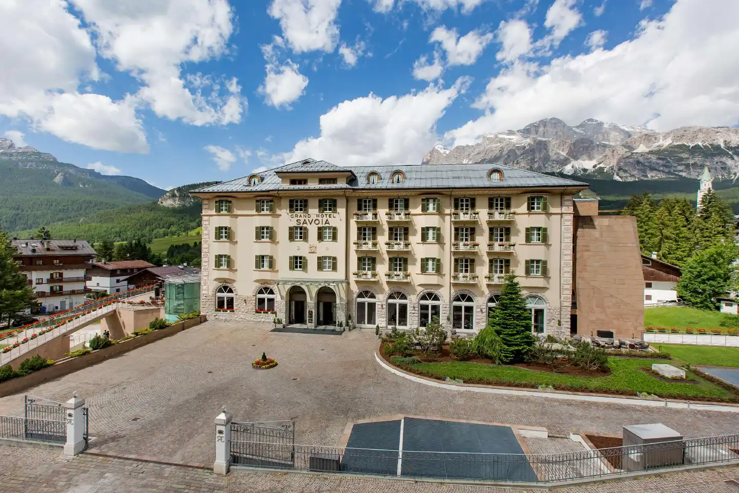 Grand Hotel Savoia Aussenansicht