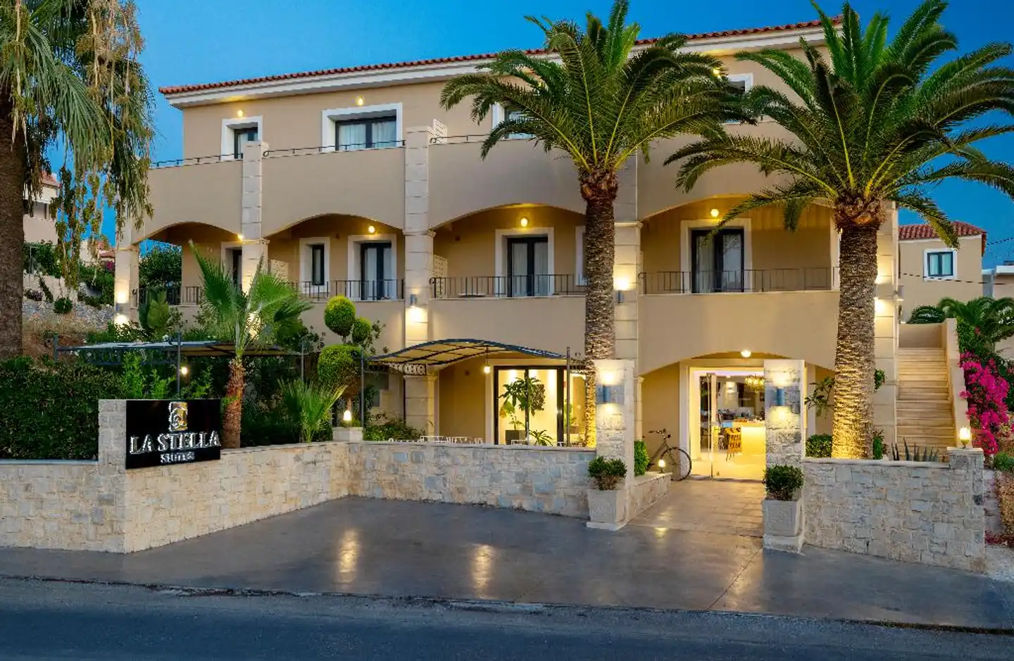 La Stella Suites Aussenansicht