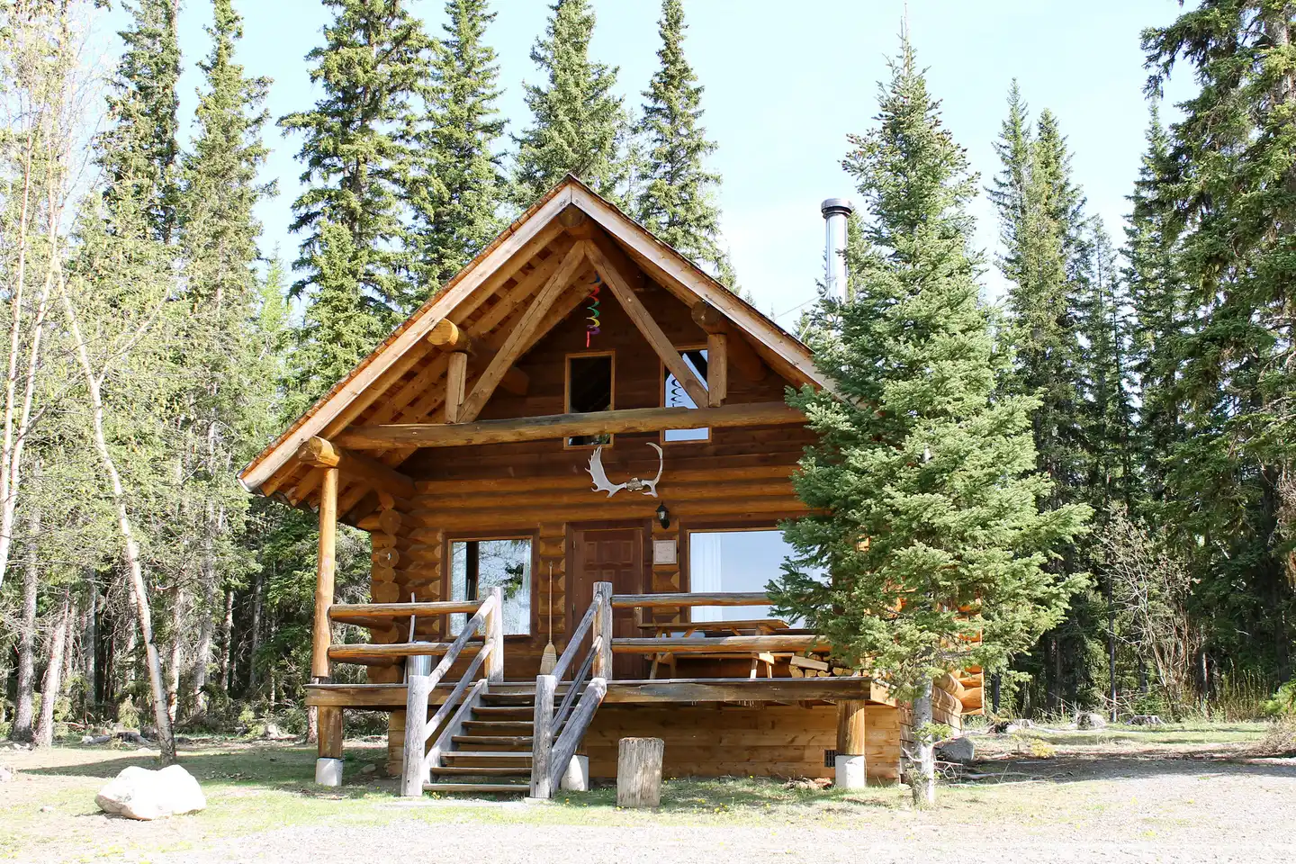 Ten-ee-ah Lodge Aussenansicht