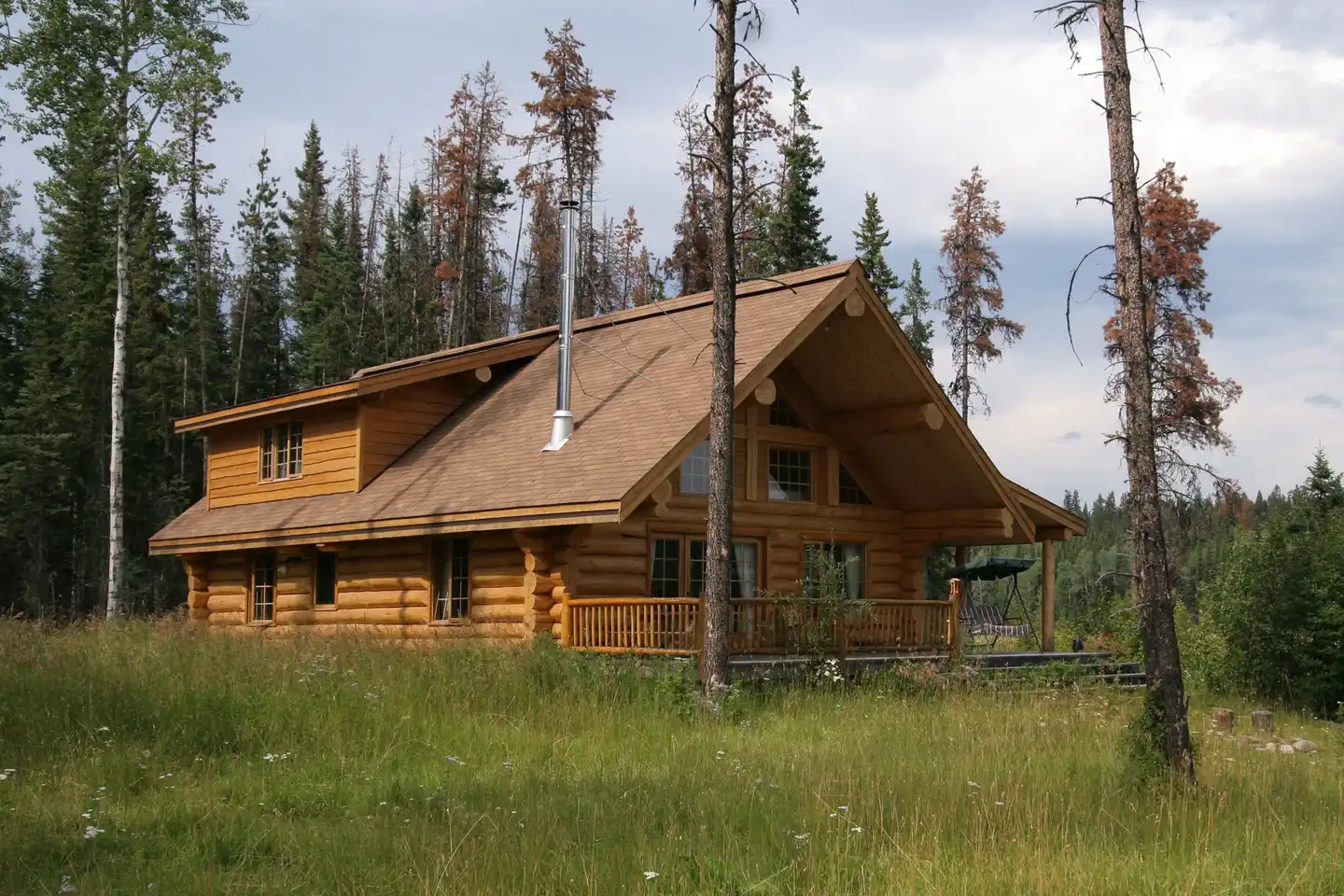 Ten-ee-ah Lodge Aussenansicht