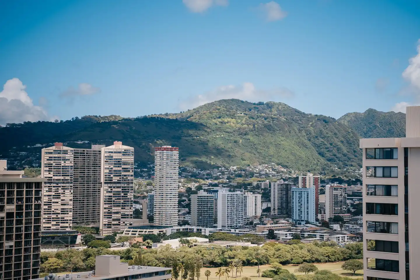 Pacific Monarch Landschaft