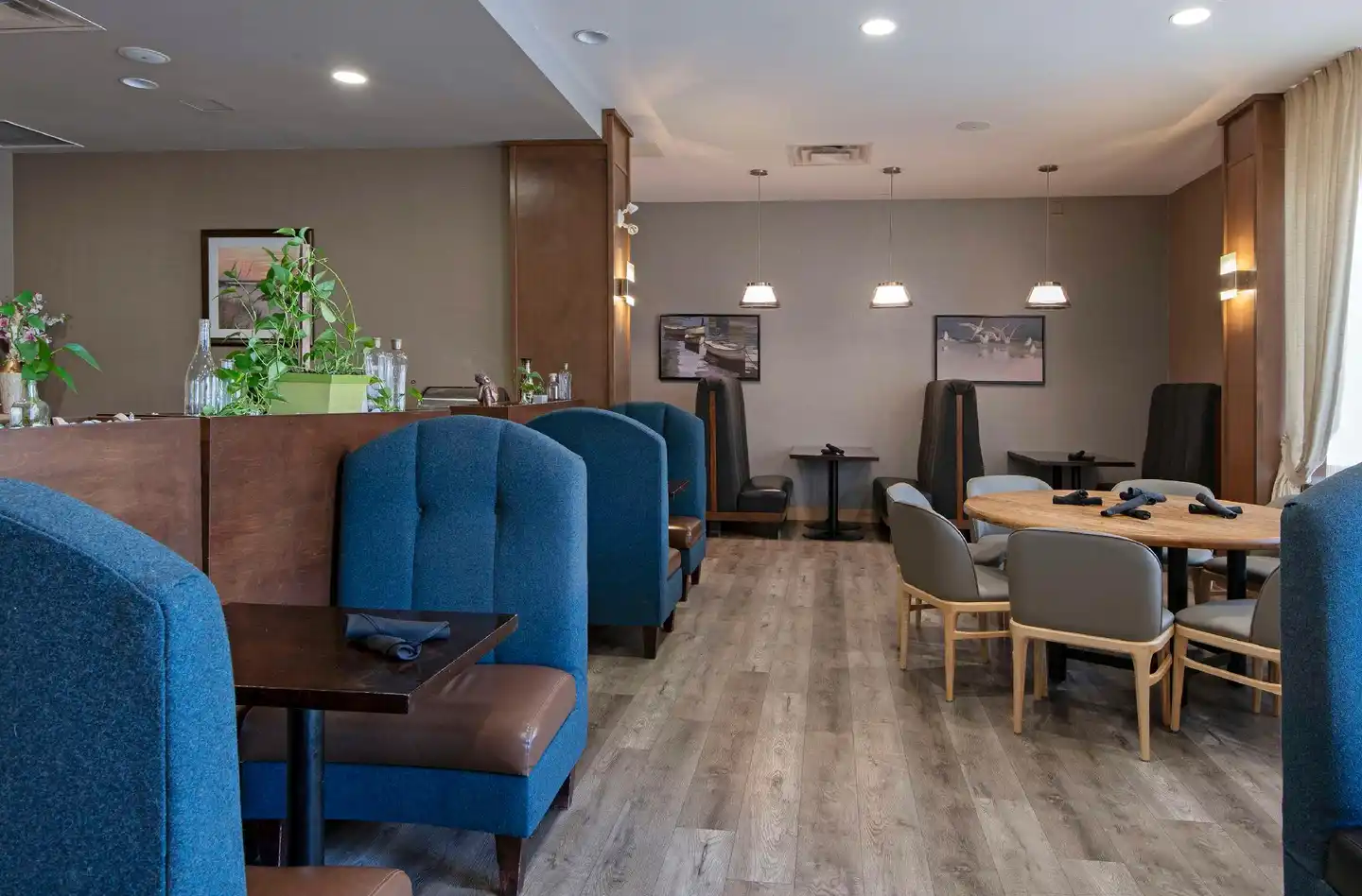 DoubleTree by Hilton Kamloops Lobby
