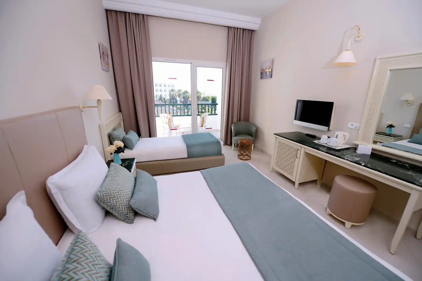 Royal Nozha Beach Wohnbeispiel