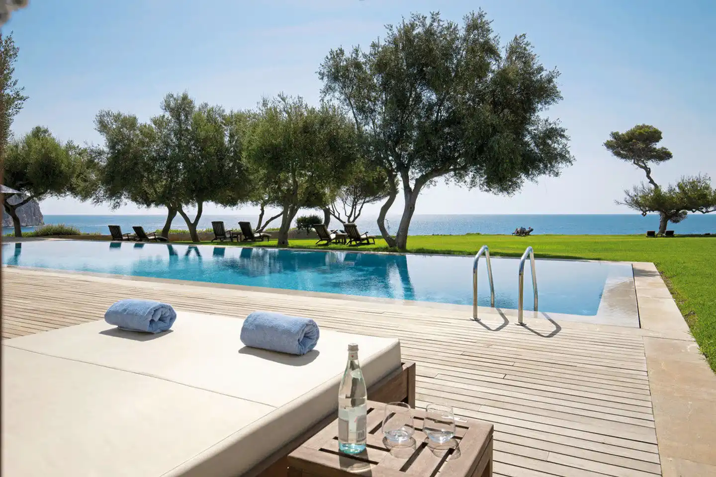 Can Simoneta Pool