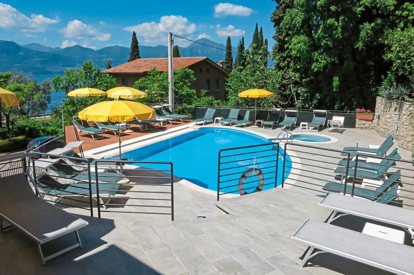 Galvani Pool