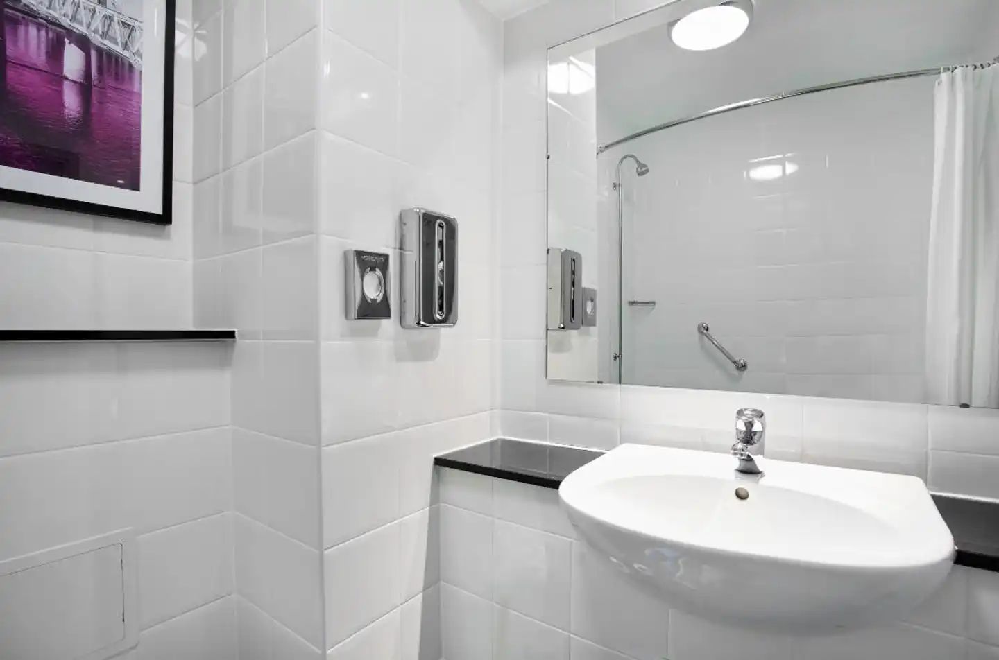 Leonardo Hotel Inverness Badezimmer