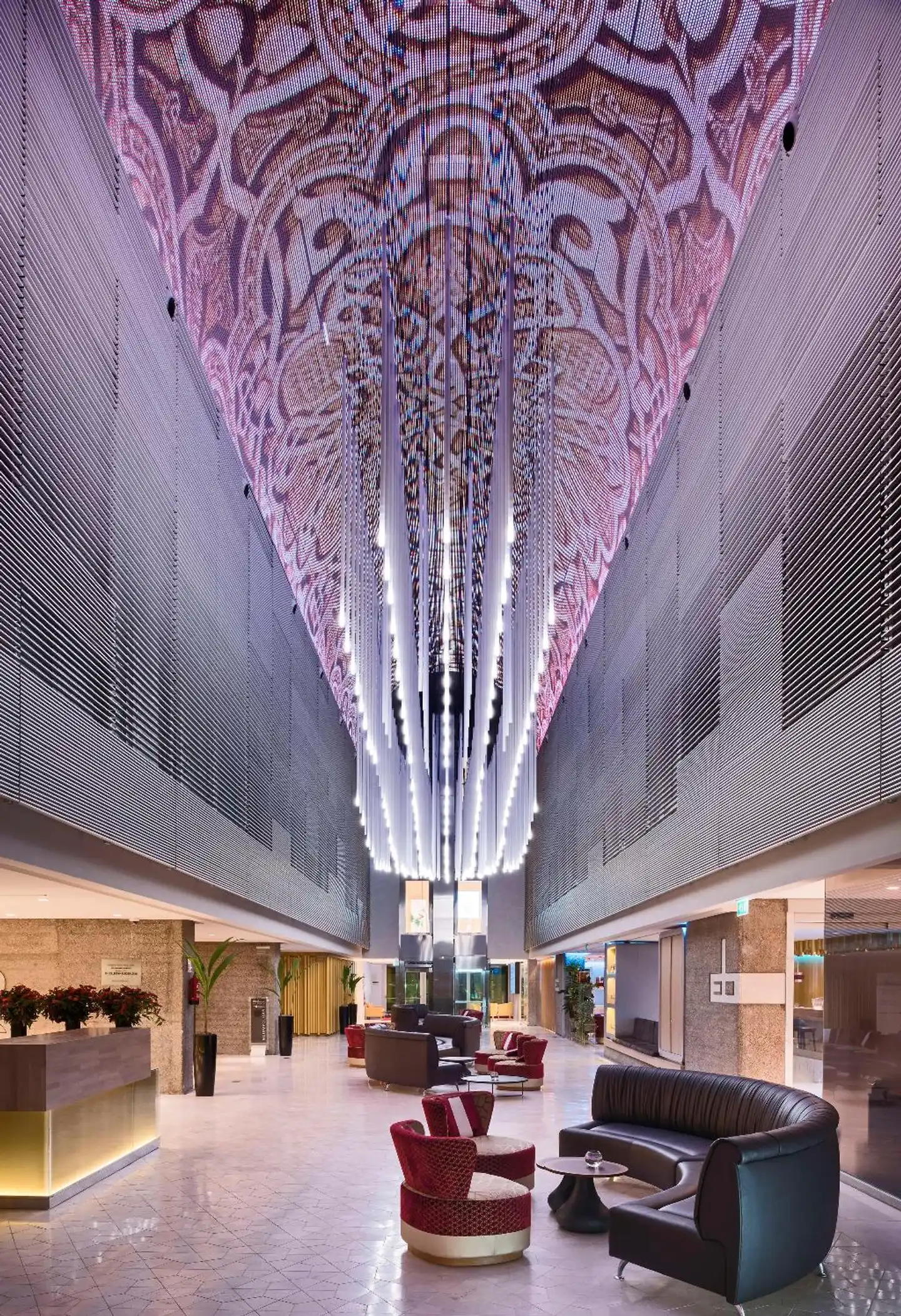 NH Collection Madrid Eurobuilding Lobby