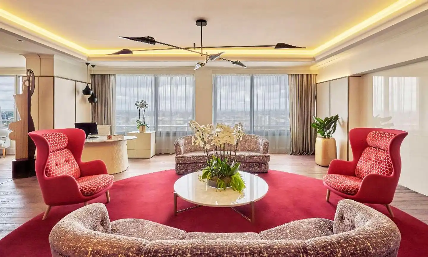 NH Collection Madrid Eurobuilding Lobby