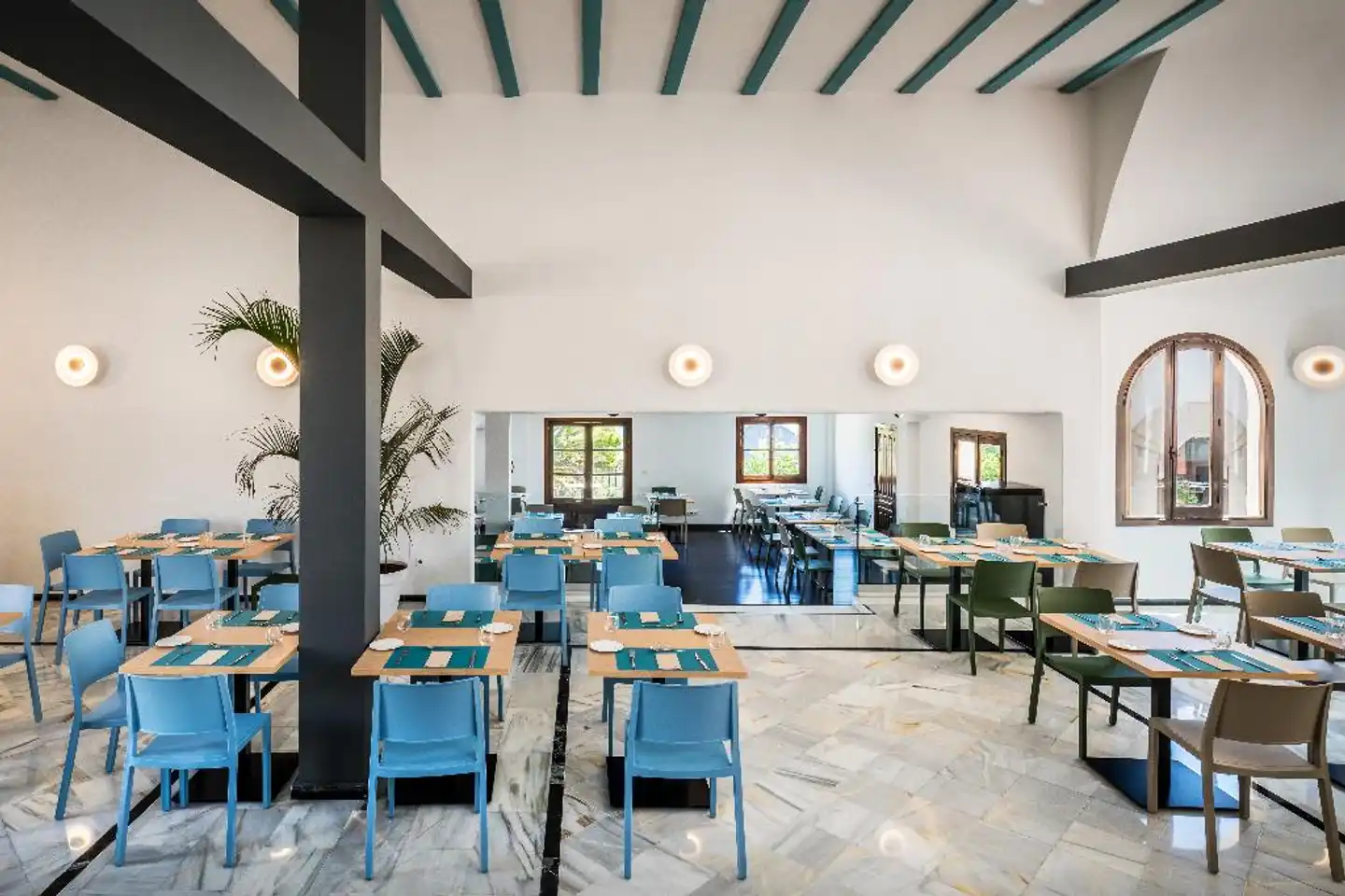 Occidental Pueblo Acantilado Restaurant