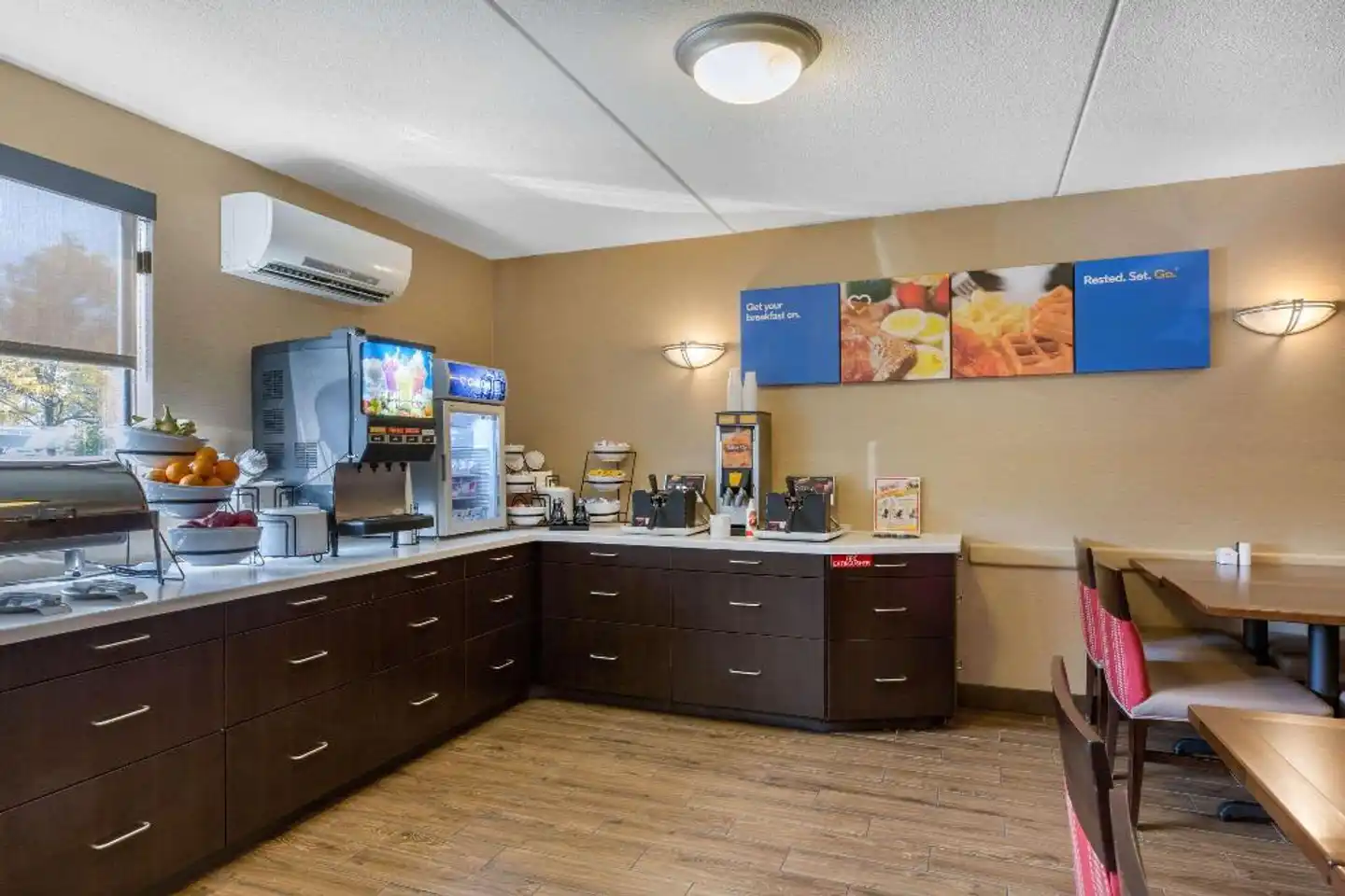 Comfort Inn Boston Restaurant