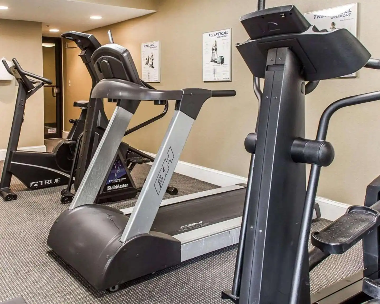 Comfort Inn Boston Sport und Entertainment