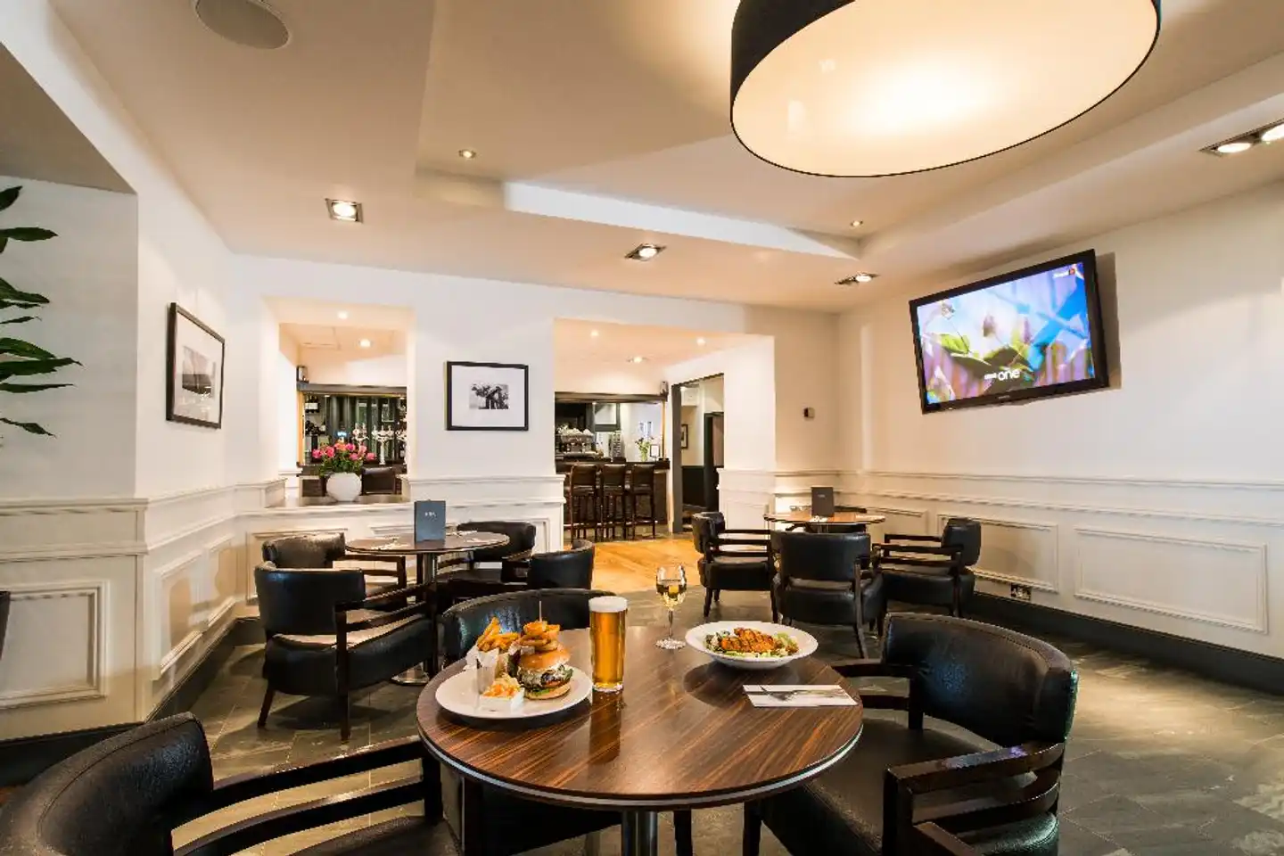 Leonardo Edinburgh Murrayfield Restaurant