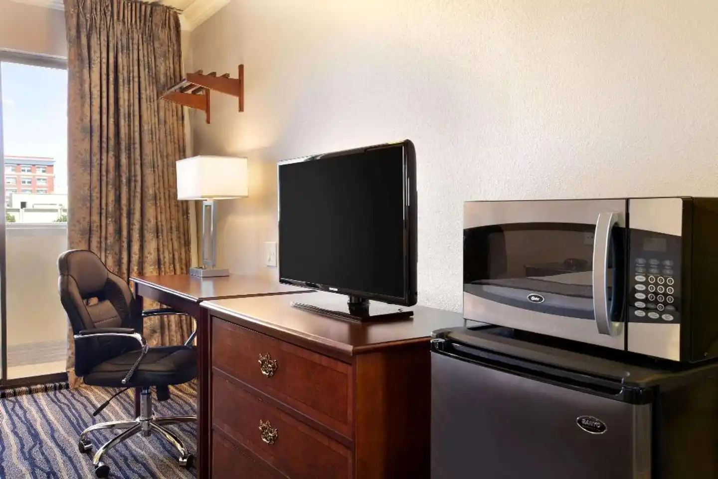 Days Inn by Wyndham Eureka CA Wohnbeispiel