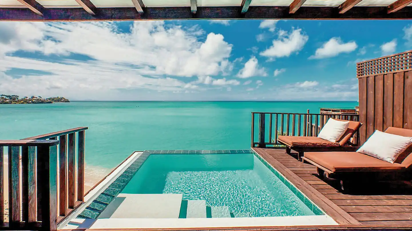 Cocos Hotel Pool