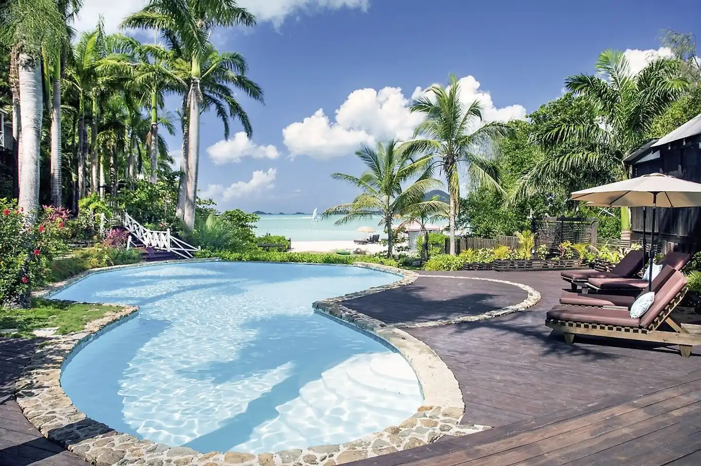 Cocos Hotel Pool
