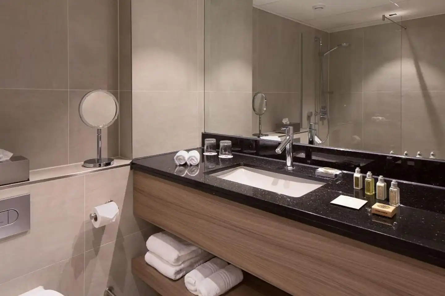 Amsterdam Marriott Hotel Badezimmer