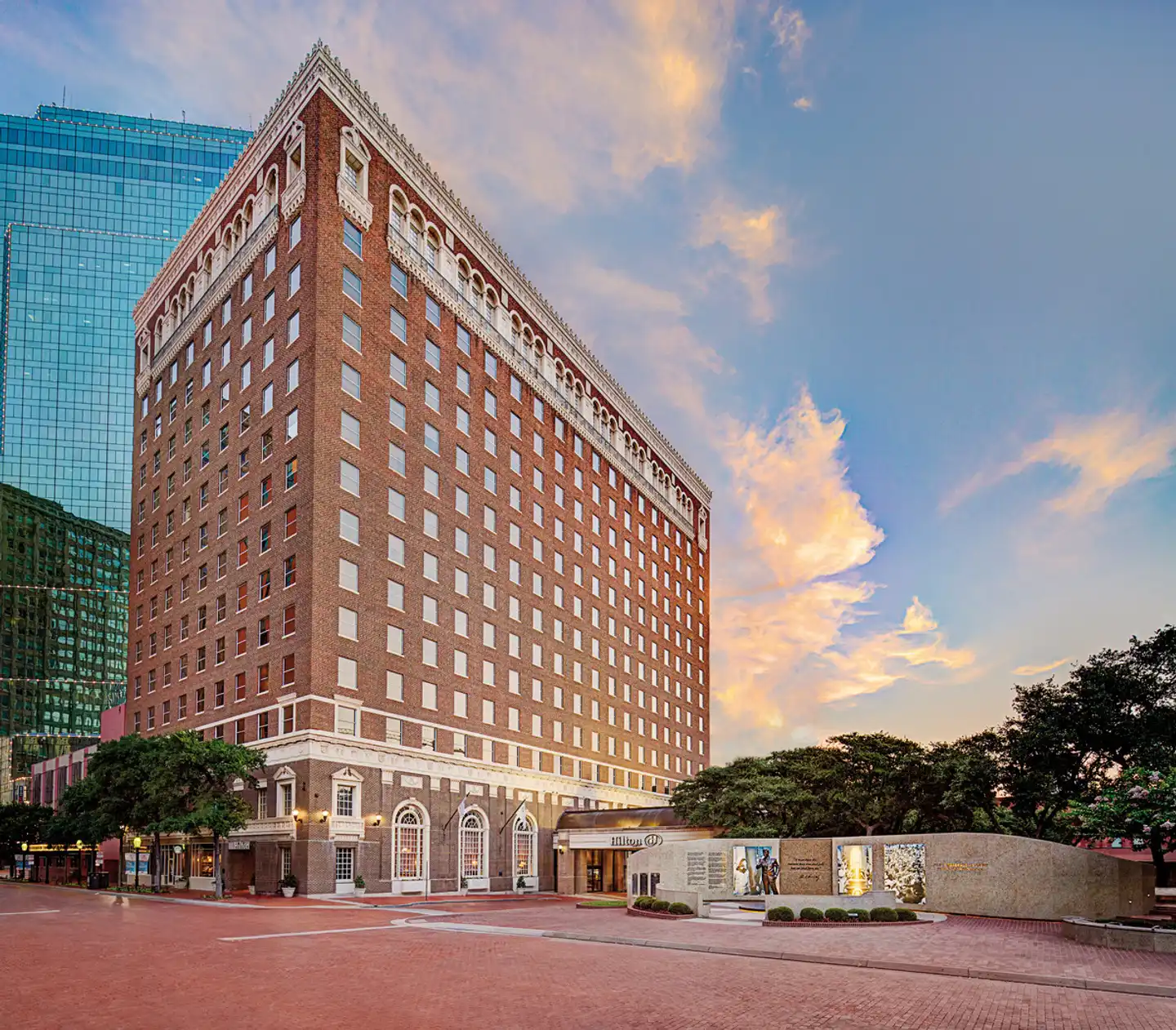 Hilton Fort Worth Aussenansicht